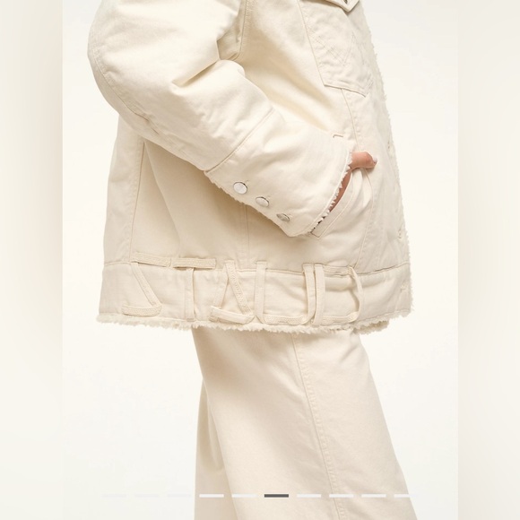 BNWT FW24 WRANGLER + STAUD REVERSIBLE BIGGEST JEAN JACKET IN CREAM MEDIUM $350 - Picture 4 of 10